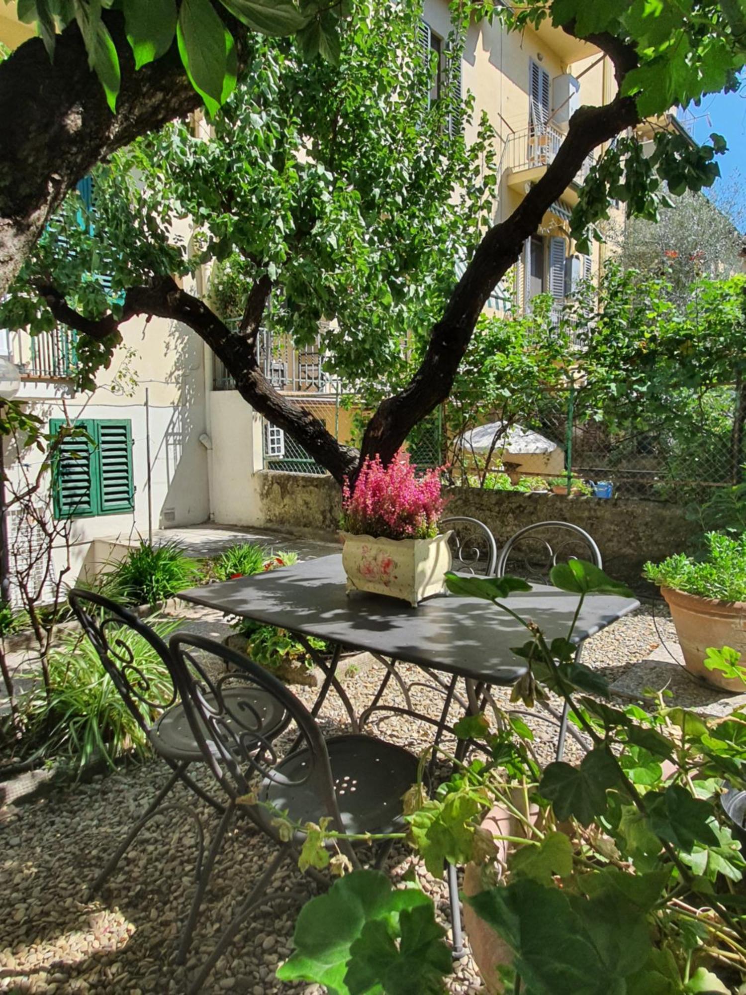 Villino La Rosa Antica Apartamento Florença Exterior foto
